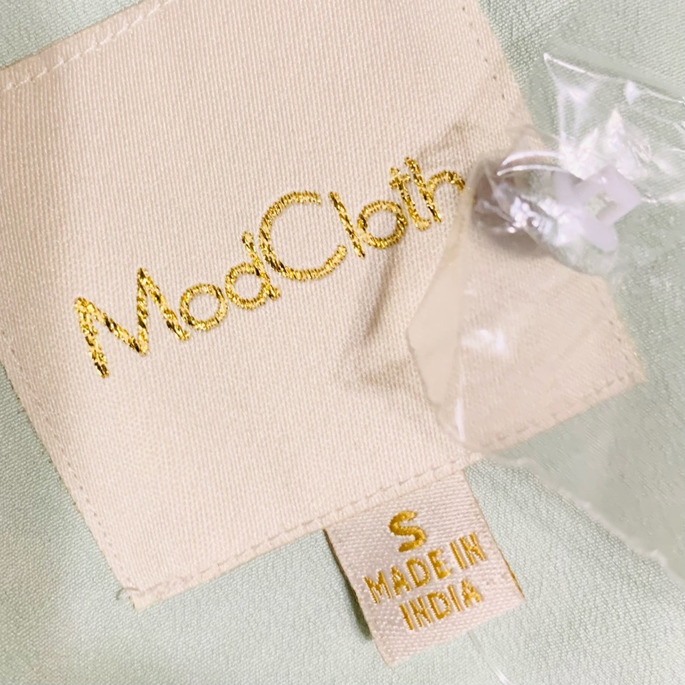 NEW ModCloth Sage Pleated Ruffle tie … - Picture 8 of 9